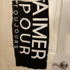 Fabulous Forever 21 graphic word stretch skirt